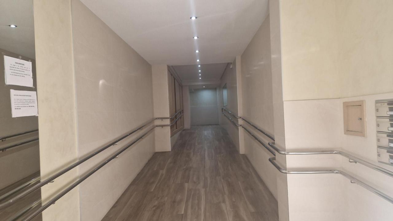 Piso Completo Centrico Y Habitaciones En El Casco Antiguo De سلامنكا المظهر الخارجي الصورة